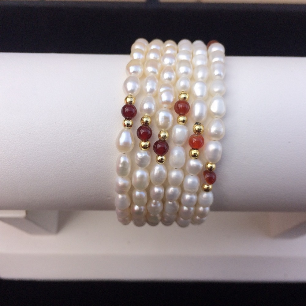Freshwater Pearl & Carnelian Memory Wire Bracelet